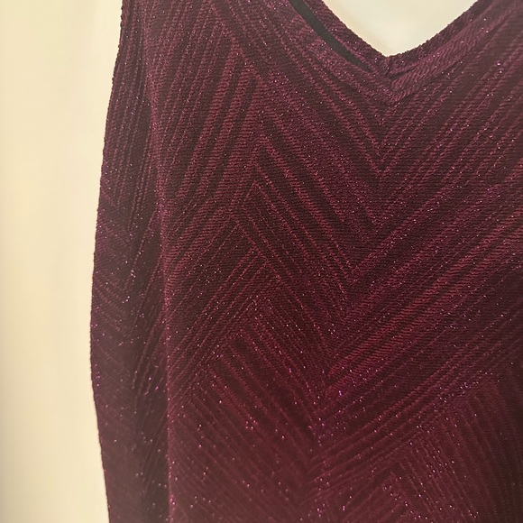 Glitter wide strap tank - Picture 2 of 3